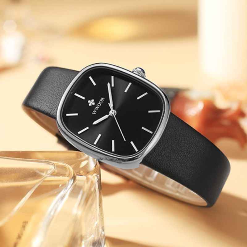 WWR - Minimalist Vintage Chic (Women)