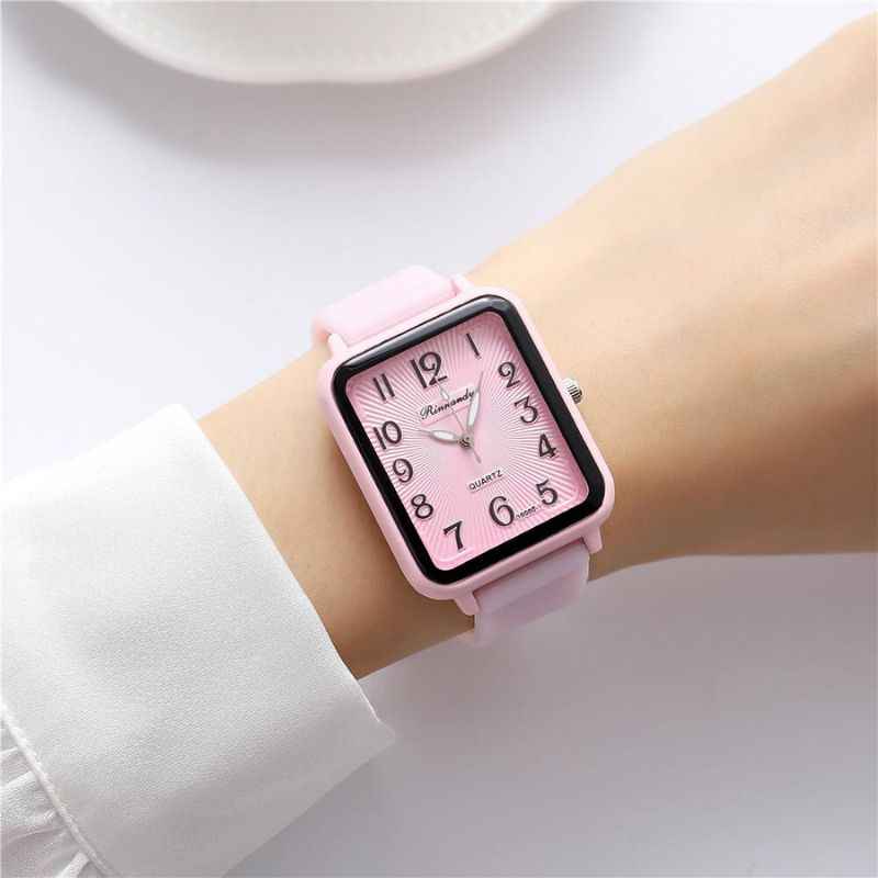 ELEGANCE - Everyday Chic (Women)