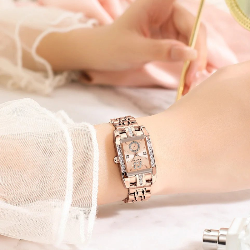 CRRJU - Luxe Emerald Rectangle (Women)